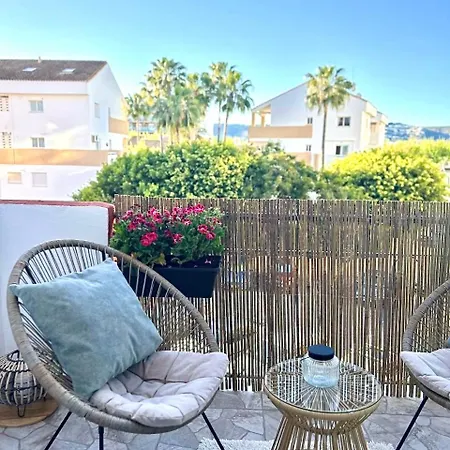 شقة Arenal Wood & Javea *